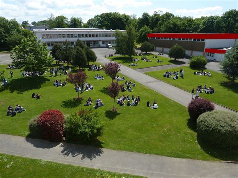 Lycée Saint